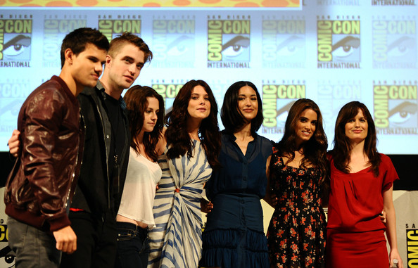 Gli attori di Breaking Dawn al Comic Con 2011