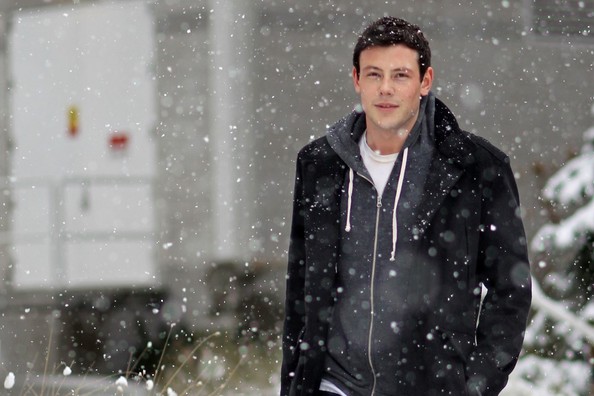 Cory Monteith sotto la neve a Vancouver