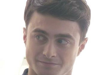 Daniel Radcliffe a Venezia tra i fan e l'emozione al termine della proiezione (foto)