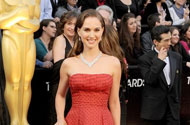 Da Cameron Diaz a Penelope Cruz: le foto delle attrici pi eleganti sul Red Carpet dell'Oscar
