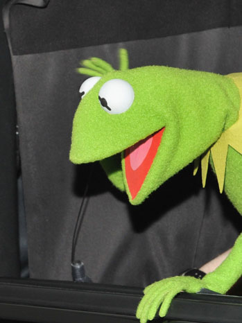 La premiere de I Muppet: Kermit la rana