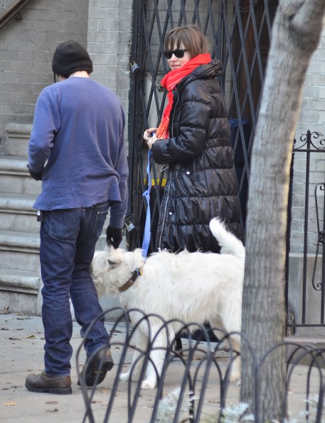 Olivia Wilde a spasso col cane a New York