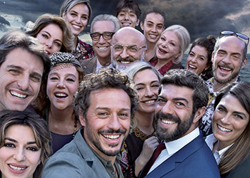A Casa Tutti Bene: la featurette Il cast