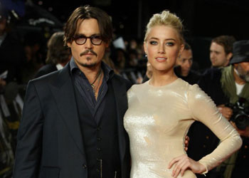 Johnny Depp regala una spiaggia ad Amber Heard