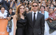 Alla prima di Moneyball Angelina Jolie si presenta con una borsetta da 15000 dollari
