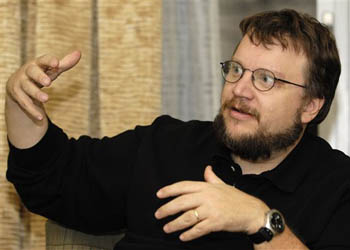 Guillermo Del Toro racconta come ha convinto Jessica Chastain a partecipare a La Madre