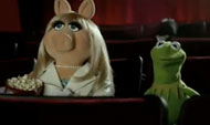 Miss Piggy dei Muppets spiega come comportarsi al cinema (video)