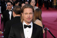 Da George Clooney a Brad Pitt, il fascino maschile sul Red Carpet degli Oscar 2012