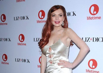 Le foto di Lindsay Lohan alla premiere di Liz & Dick