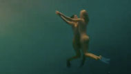 Kelly Brook: video decisamente hot in Piranha 3D