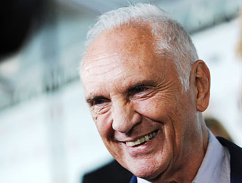 Terence Stamp nel cast di Song for Marion